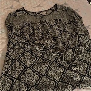 Long sleeve lightweight shirt